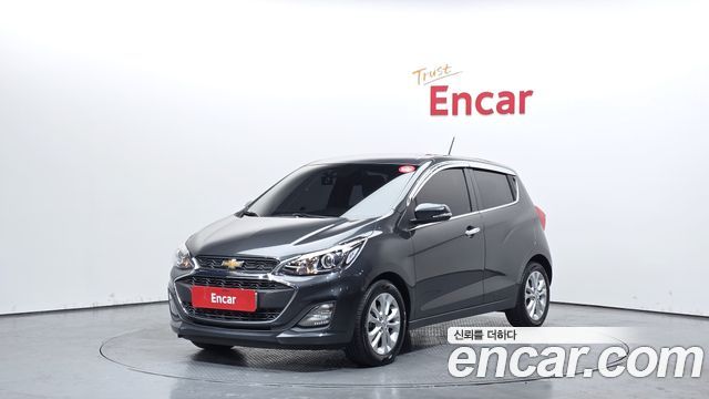 Chevrolet Spark Premier 2021 — фото 1