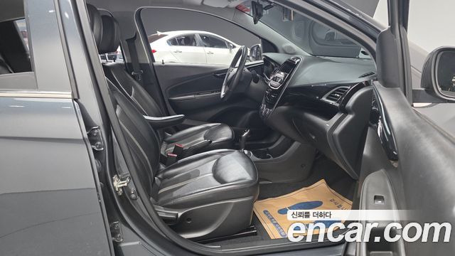 Chevrolet Spark Premier 2021 — фото 10