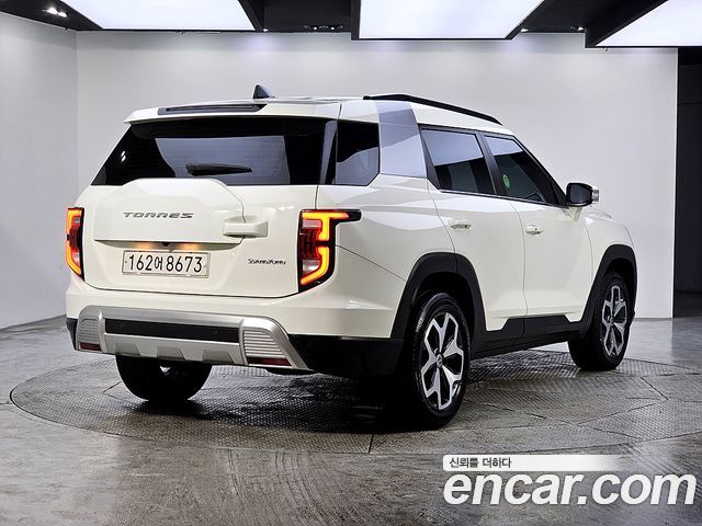 KG Mobility (SsangYong) Torres Gasoline 1.5 4WD T7 2023 — фото 2