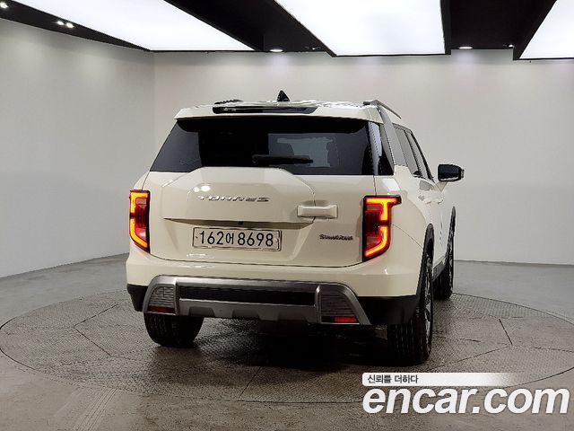 KG Mobility (SsangYong) Torres Gasoline 1.5 4WD T7 2023 — фото 4