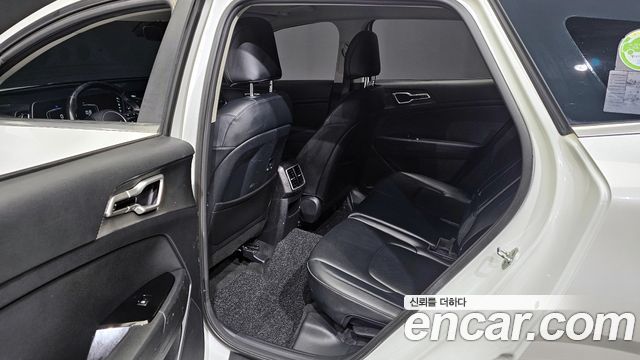 Kia Sportage (V) Diesel 2.0 4WD Prestige 2022 — фото 11