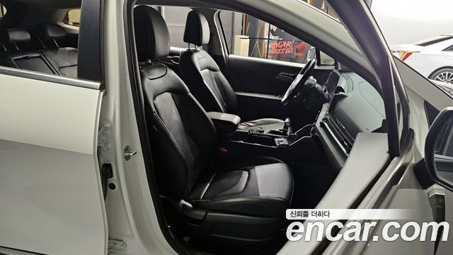Kia Sportage (V) Diesel 2.0 4WD Prestige 2022 — фото 12