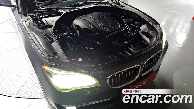 BMW 7 Series (F01) 740d xDrive Individual 2015 — фото 24