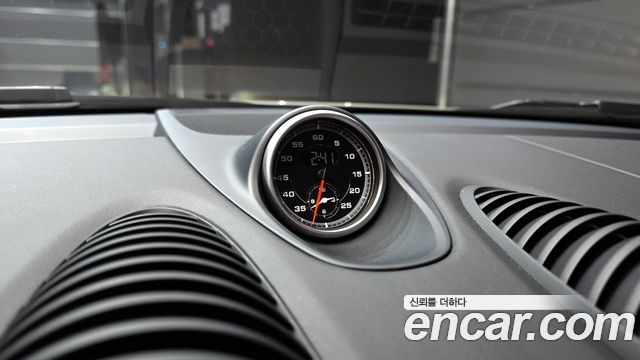 Porsche 718 Boxster 4.0 GTS 2024 — фото 17