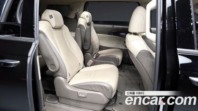 Kia Carnival (IV) Diesel 9-Seater Signature 2021 — фото 16