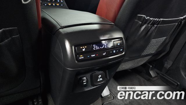 Hyundai Palisade Diesel 2.2 4WD Prestige 2022 — фото 19