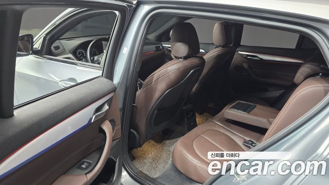BMW X2 (F39) xDrive20i M Sport 2023 — фото 11