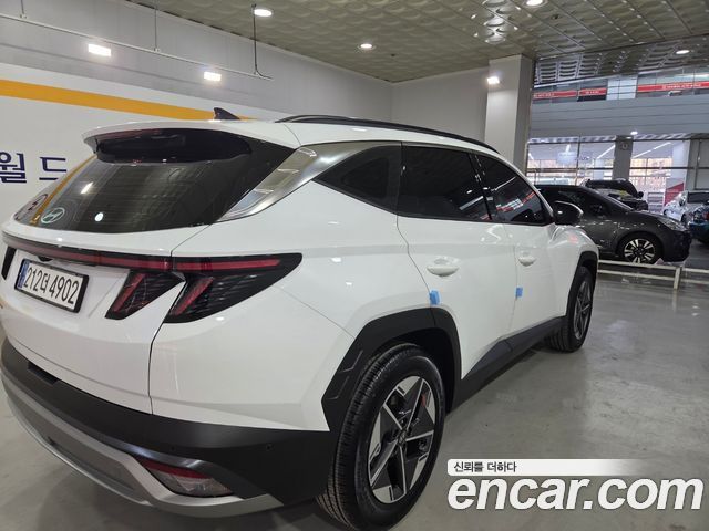 Hyundai Tucson Hybrid (NX4) HEV 1.6 2WD Inspiration 2024 — фото 5