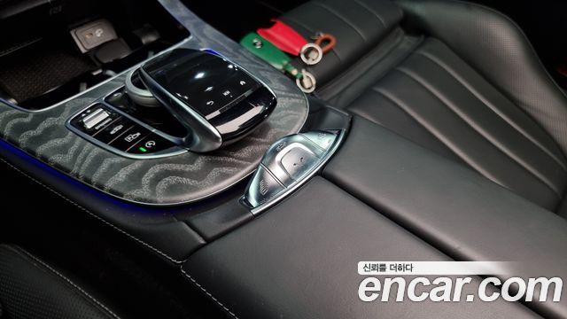 Mercedes-Benz E-Class (W213) E450 4MATIC Cabriolet 2021 — фото 18