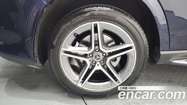 Mercedes-Benz GLS-Class (X167) GLS400d 4MATIC 2022 — фото 5