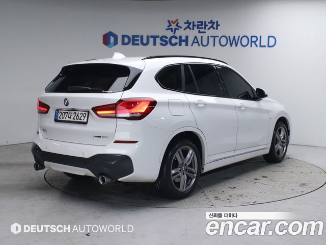 BMW X1 (F48) xDrive 20i M Sport 2022 — фото 2