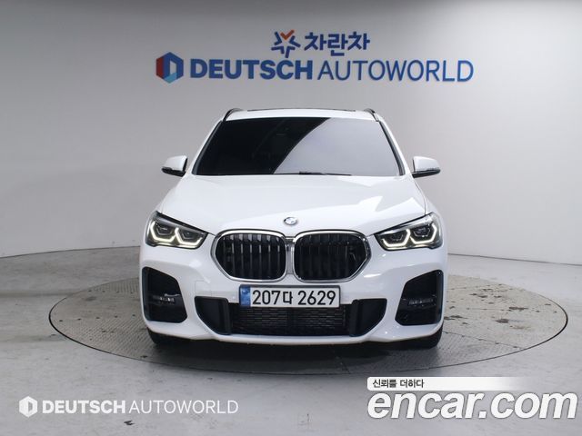 BMW X1 (F48) xDrive 20i M Sport 2022 — фото 3
