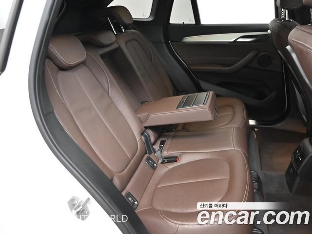 BMW X1 (F48) xDrive 20i M Sport 2022 — фото 16
