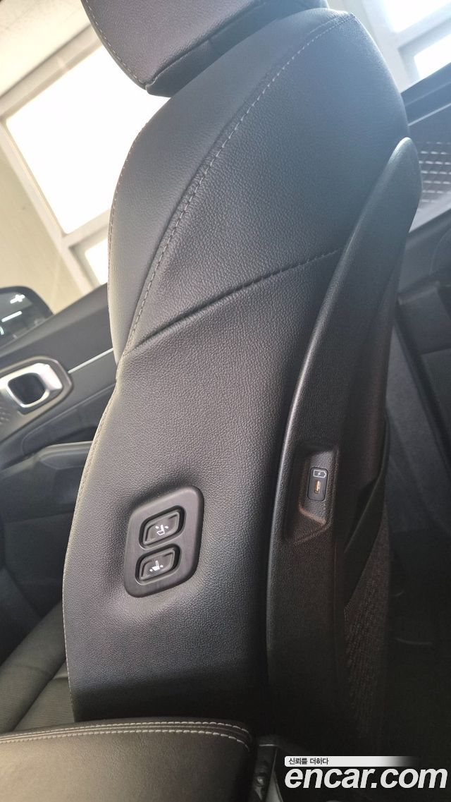 Kia Sorento (IV) Gasoline 2.5T 4WD Noblesse 2025 — фото 18