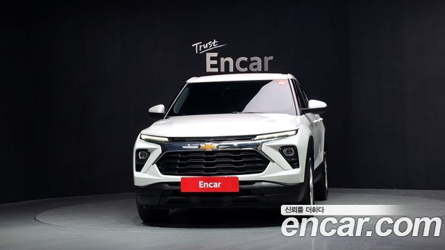 Chevrolet Trailblazer 1.3 Turbo 2WD LT 2024 — фото 3