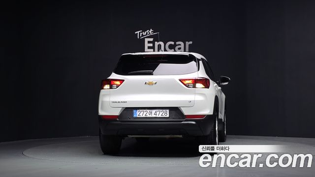 Chevrolet Trailblazer 1.3 Turbo 2WD LT 2024 — фото 4