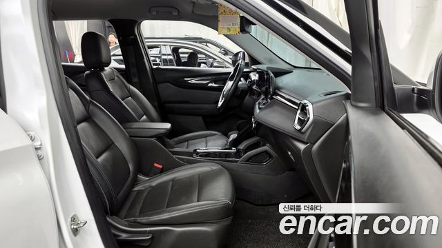 Chevrolet Trailblazer 1.3 Turbo 2WD LT 2024 — фото 11