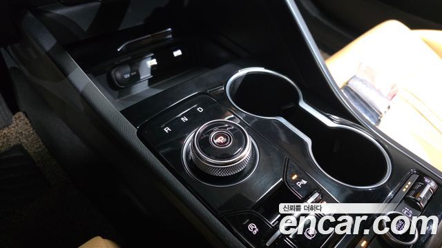 Kia K5 (III) 1.6 Turbo Signature 2021 — фото 9