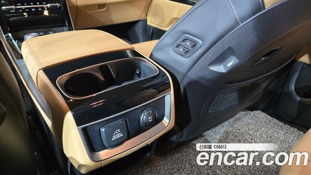 Kia Carnival (IV) Diesel 9-Seater Signature 2023 — фото 19