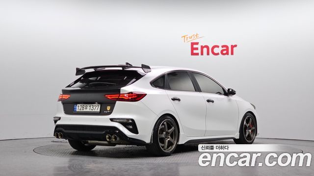 Kia K3 (II) 1.6 Turbo GT 5Door Signature 2022 — фото 2