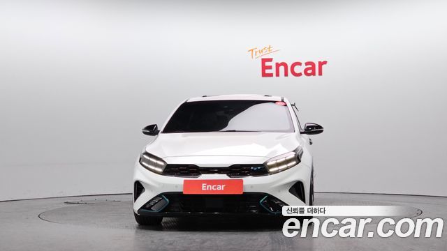 Kia K3 (II) 1.6 Turbo GT 5Door Signature 2022 — фото 3