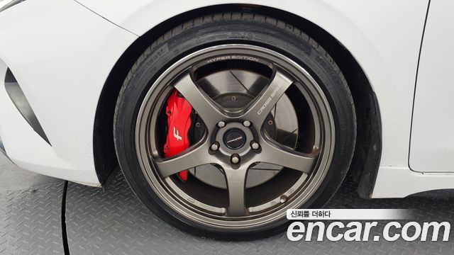 Kia K3 (II) 1.6 Turbo GT 5Door Signature 2022 — фото 5