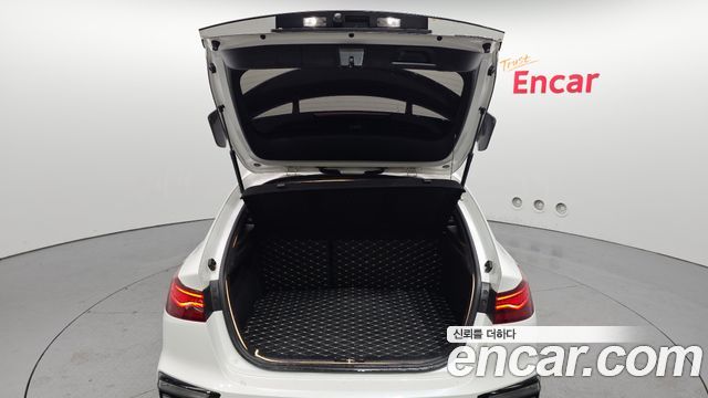 Kia K3 (II) 1.6 Turbo GT 5Door Signature 2022 — фото 20