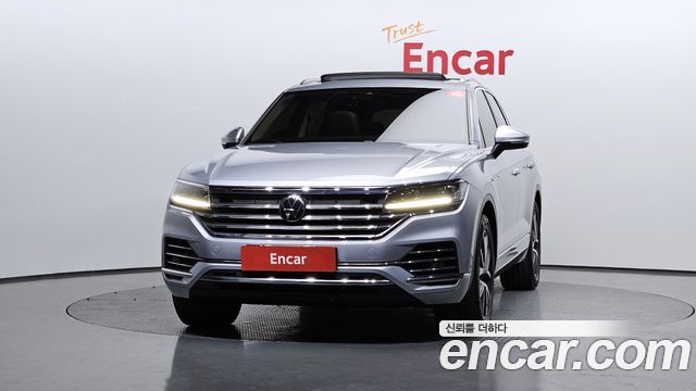 Volkswagen Touareg (III) 3.0 TDI Prestige 2021 — фото 3