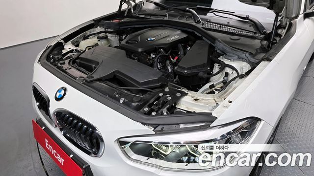 BMW 1 Series (F20) 118d Sport 5Door 2017 — фото 6