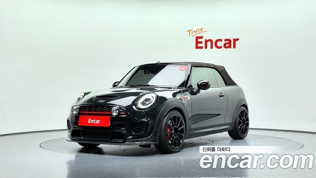 MINI Cooper S Convertible JCW 3rd 2019 — фото 20