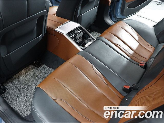 BMW 8 Series (G15) 840i xDrive M Sport Gran Coupe 2021 — фото 15