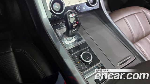 Land Rover Range Rover Sport (II) 3.0 SDV6 HSE 2018 — фото 9