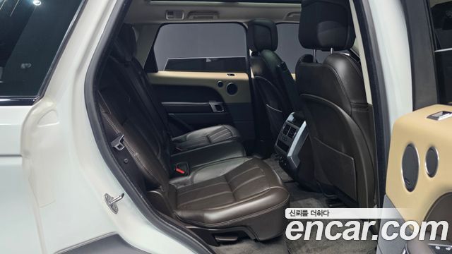 Land Rover Range Rover Sport (II) 3.0 SDV6 HSE 2018 — фото 12