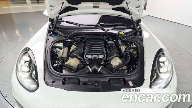Porsche Panamera 4.8 GTS 970 2015 — фото 6