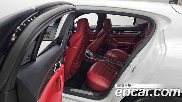 Porsche Panamera 4.8 GTS 970 2015 — фото 12