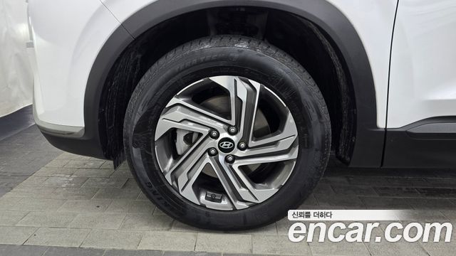Hyundai Santa Fe Diesel 2.2 2WD Prestige 2021 — фото 5
