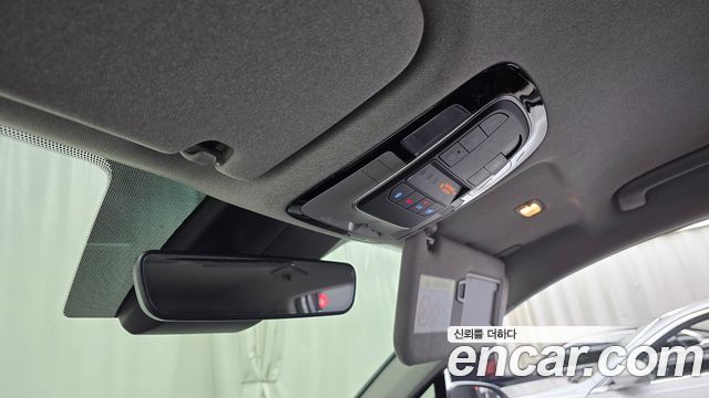 Hyundai Santa Fe Diesel 2.2 2WD Prestige 2021 — фото 17