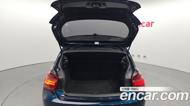 BMW 1 Series (F20) 118d Sport 5Door 2015 — фото 20
