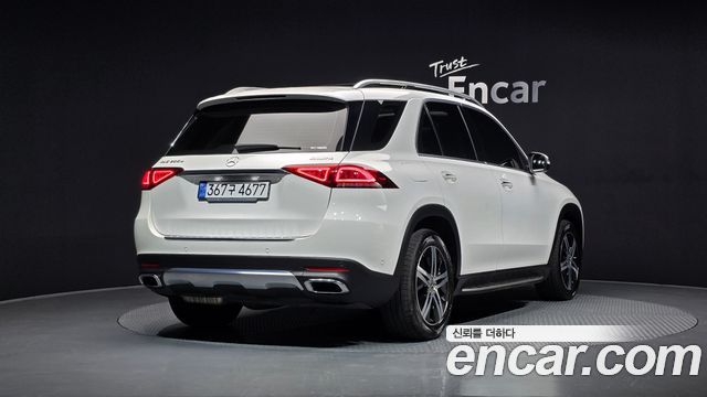Mercedes-Benz GLE-Class (W167) GLE300d 4MATIC 2020 — фото 2