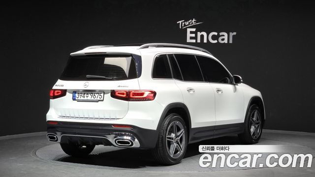 Mercedes-Benz GLB-Class (X247) GLB250 4MATIC 2021 — фото 2