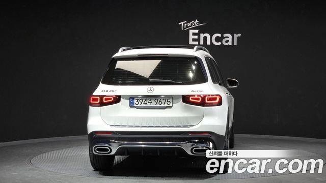 Mercedes-Benz GLB-Class (X247) GLB250 4MATIC 2021 — фото 4