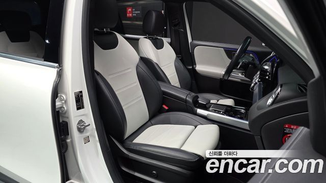 Mercedes-Benz GLB-Class (X247) GLB250 4MATIC 2021 — фото 10