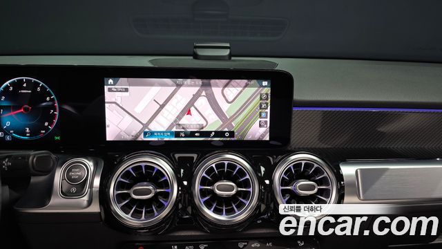 Mercedes-Benz GLB-Class (X247) GLB250 4MATIC 2021 — фото 14