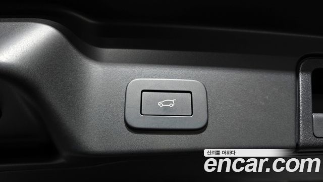 Land Rover Range Rover Evoque (II) P250 Dynamic SE 2024 — фото 20