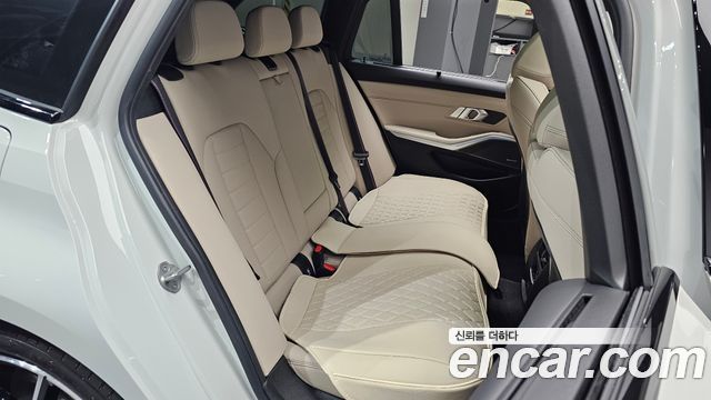 BMW 3 Series (G20) M340i xDrive Touring Pro 2025 — фото 12