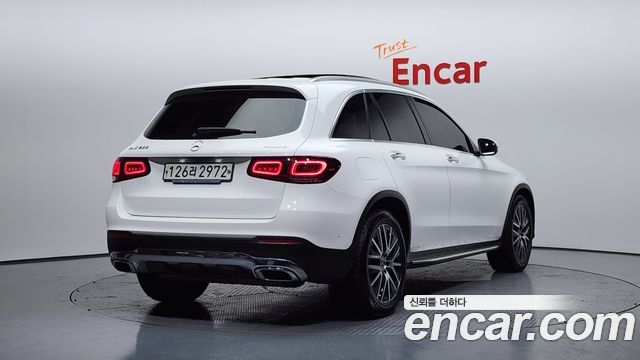 Mercedes-Benz GLC-Class (X253) GLC300 4MATIC 2020 — фото 2