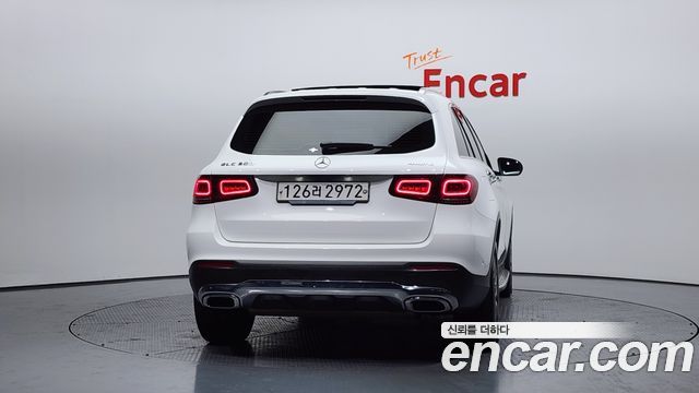 Mercedes-Benz GLC-Class (X253) GLC300 4MATIC 2020 — фото 4