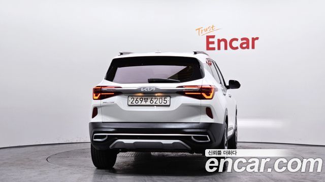 Kia Seltos Gasoline 1.6 Turbo 2WD Signature 2022 — фото 4