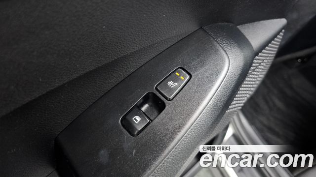 Kia Seltos Gasoline 1.6 Turbo 2WD Signature 2022 — фото 18