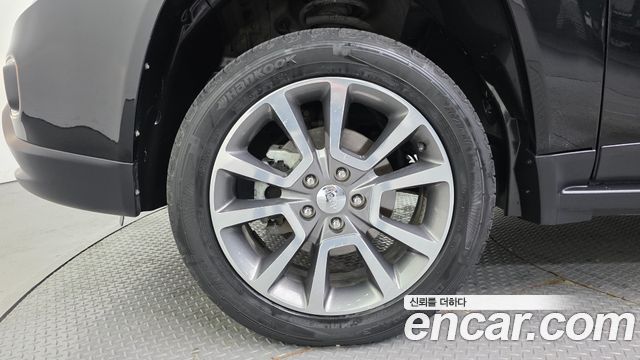 Jeep Compass 2.4 Limited 1st 2015 — фото 5
